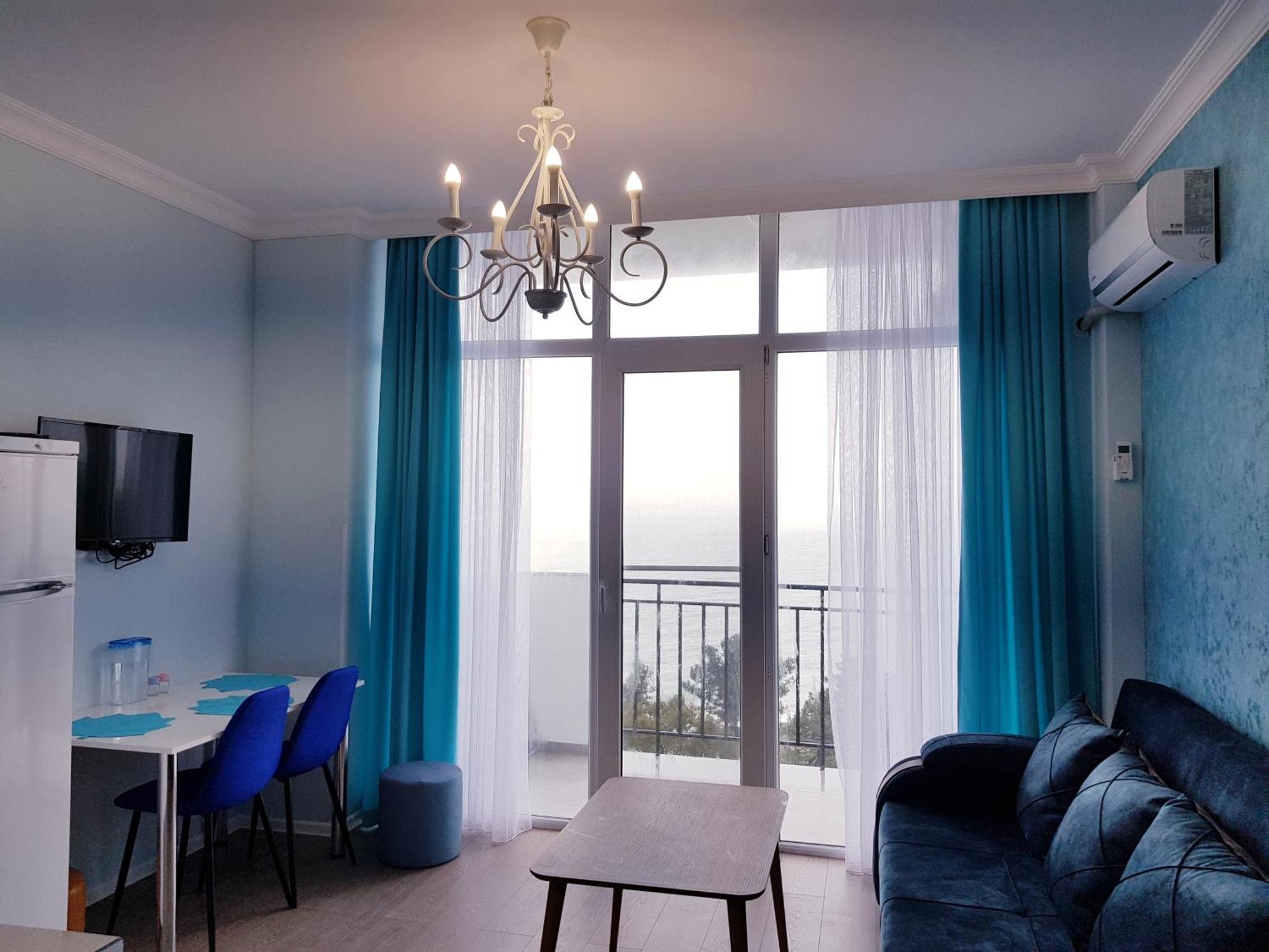 Lux Apartment 1 Makhinjauri Eksteriør billede